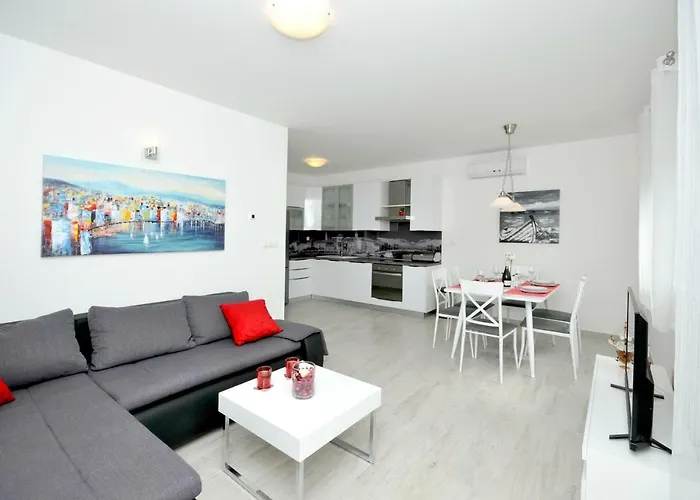 Town Apartment Trogir
