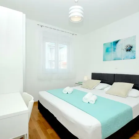 Town Apartment Trogir