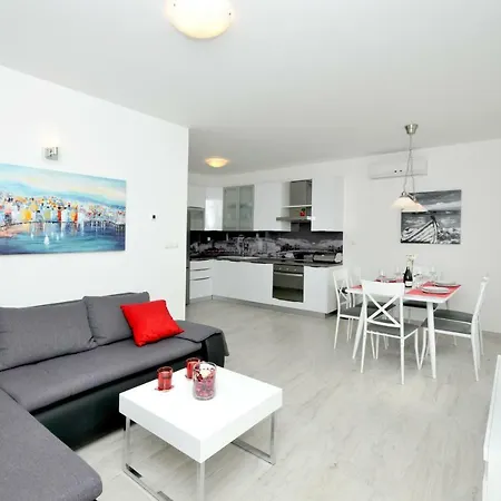 Town Apartment Trogir